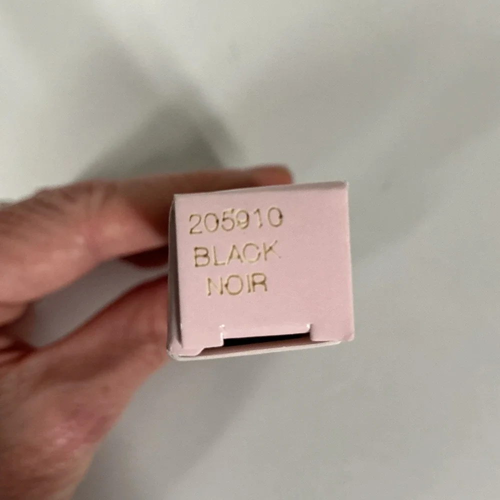 New In Box Mary Kay Waterproof Eyeliner Black .01 oz ~‎ Full Size New